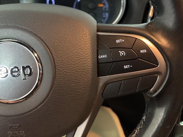 used 2020 Jeep Grand Cherokee car, priced at $20,567