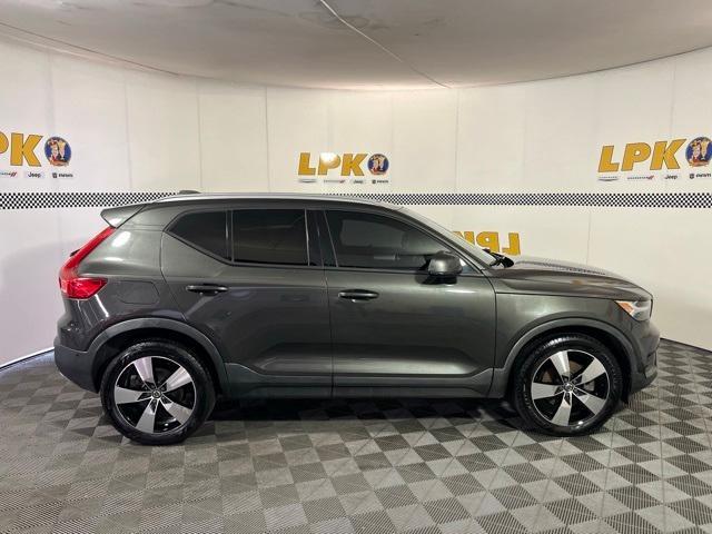 used 2019 Volvo XC40 car, priced at $19,579