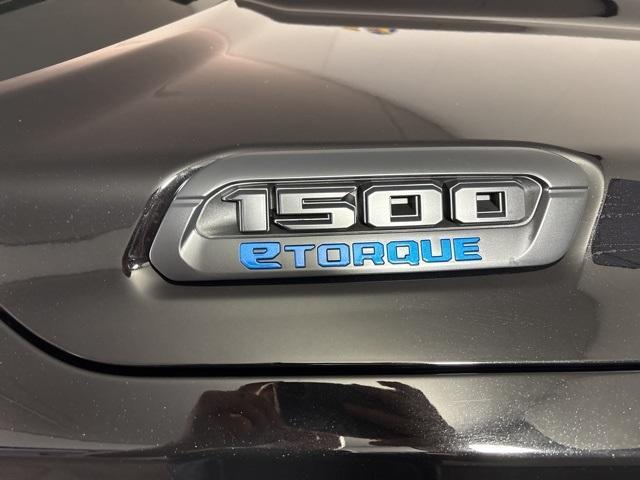 new 2025 Ram 1500 car, priced at $48,000