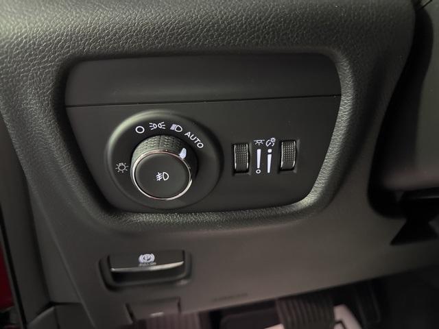 new 2025 Jeep Grand Cherokee L car, priced at $45,498