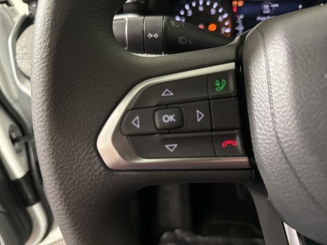 new 2025 Jeep Compass car, priced at $27,400