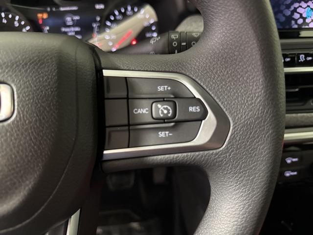 new 2025 Jeep Compass car, priced at $27,400