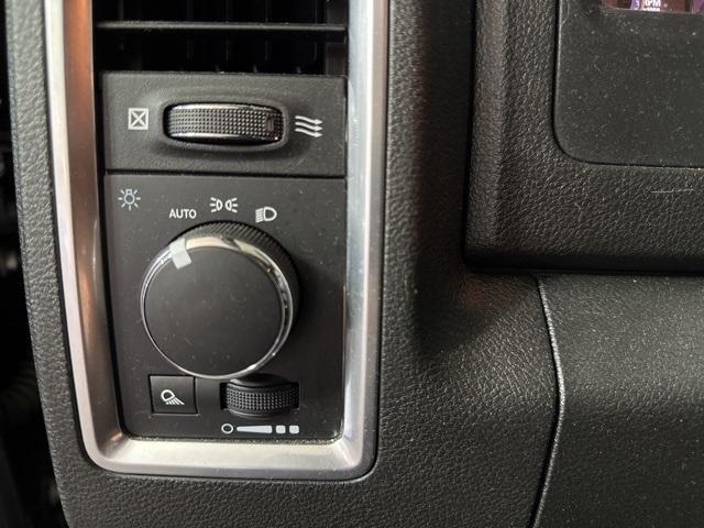 used 2021 Ram 1500 Classic car, priced at $35,000