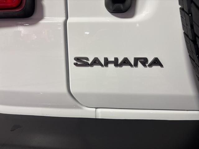 new 2025 Jeep Wrangler car, priced at $53,804