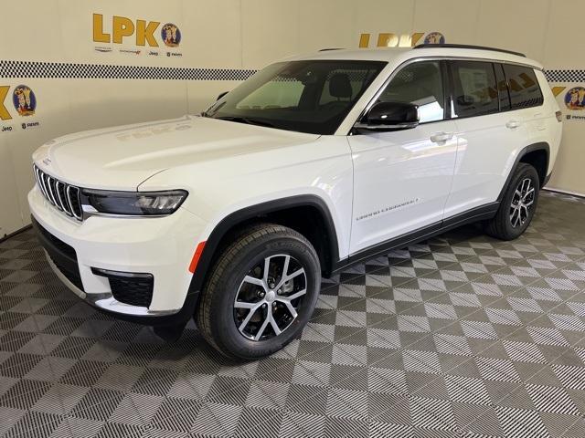 new 2024 Jeep Grand Cherokee L car, priced at $45,407