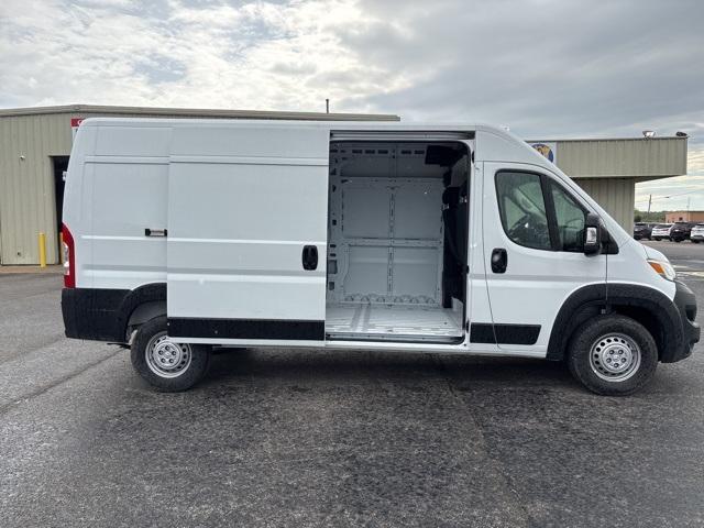 new 2025 Ram ProMaster 2500 car, priced at $47,800