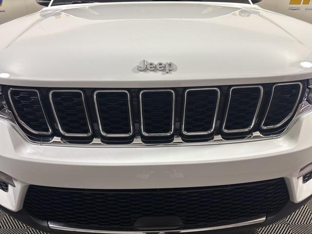 new 2025 Jeep Grand Cherokee car, priced at $39,749