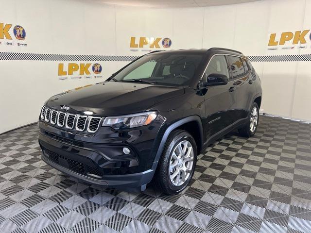 new 2024 Jeep Compass car, priced at $29,358