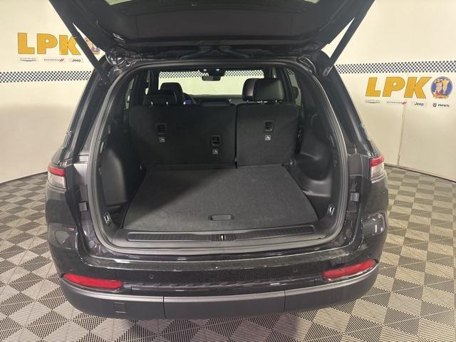 new 2025 Jeep Grand Cherokee car, priced at $46,364