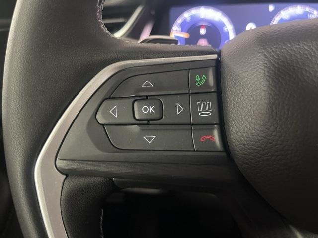 new 2025 Jeep Grand Cherokee car, priced at $38,039