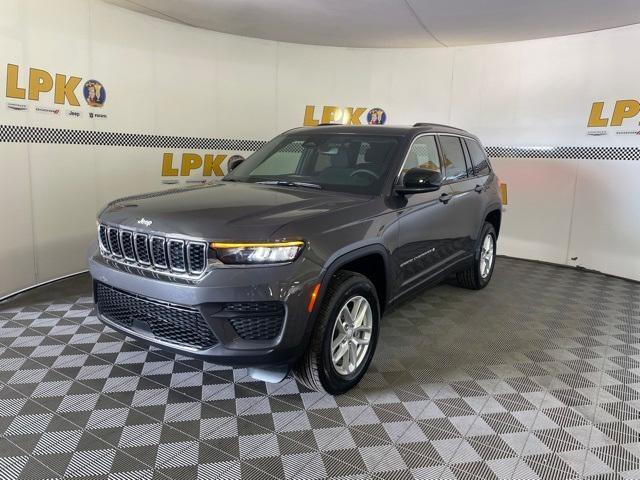 new 2024 Jeep Grand Cherokee car, priced at $38,946