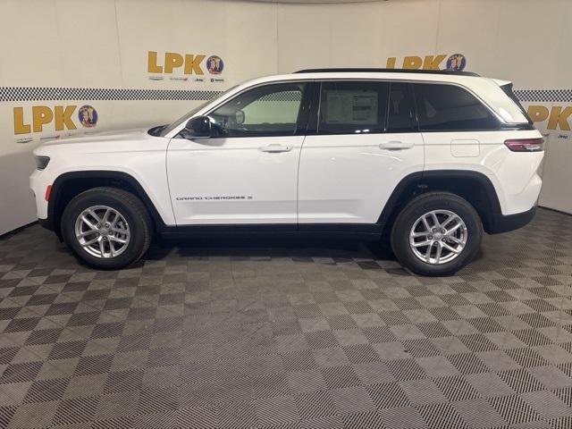 new 2025 Jeep Grand Cherokee car, priced at $37,521