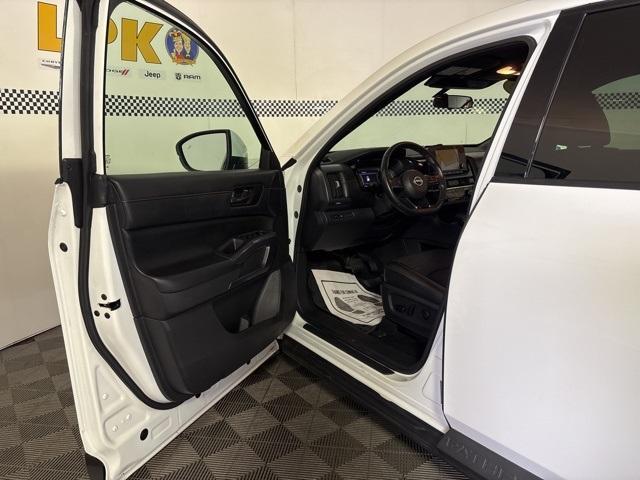 used 2023 Nissan Pathfinder car, priced at $33,931