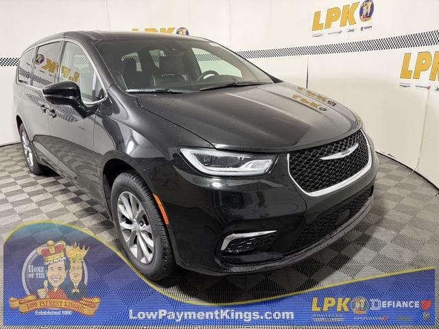 new 2026 Chrysler Pacifica car