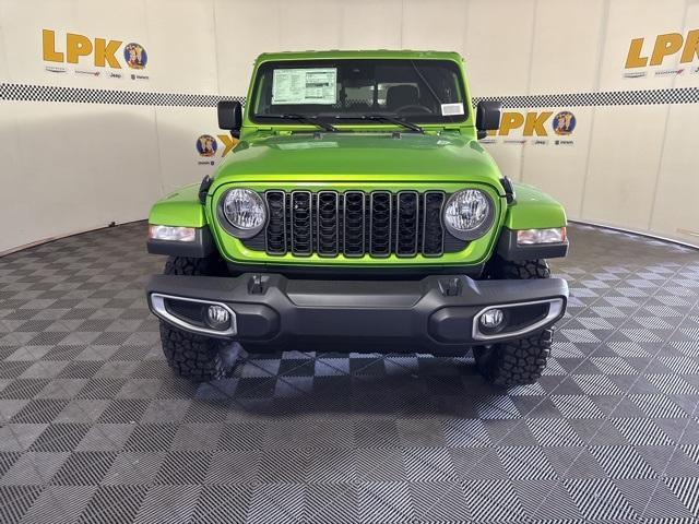 new 2025 Jeep Gladiator car, priced at $45,000