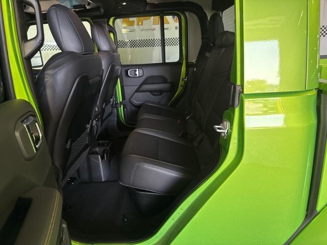 new 2025 Jeep Gladiator car, priced at $45,000