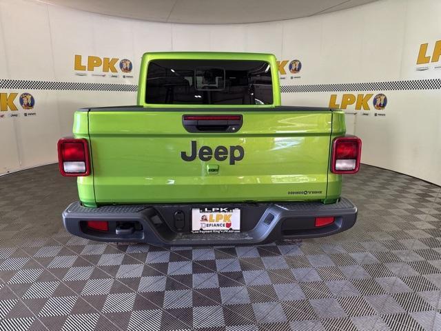 new 2025 Jeep Gladiator car, priced at $45,000