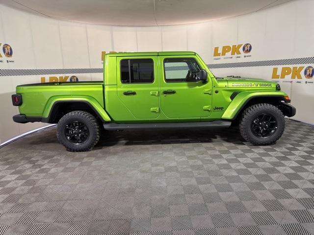 new 2025 Jeep Gladiator car, priced at $45,000
