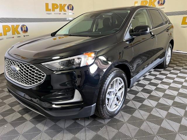 used 2024 Ford Edge car, priced at $32,439