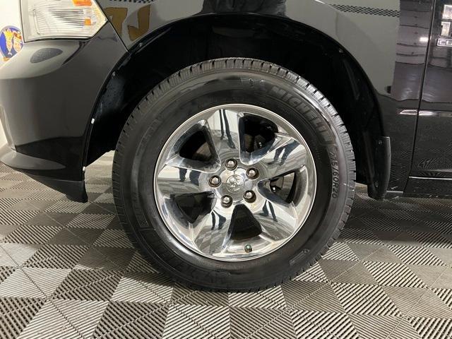 used 2019 Ram 1500 Classic car, priced at $18,300