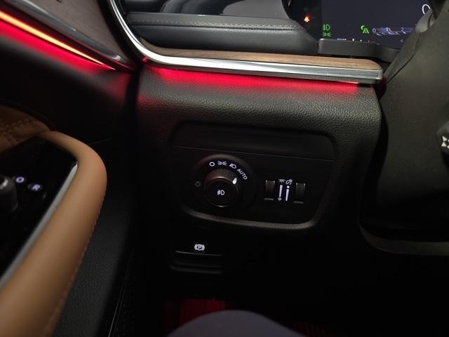 used 2024 Jeep Grand Cherokee car, priced at $41,955