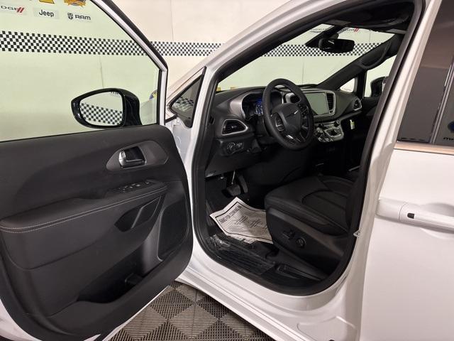 new 2025 Chrysler Voyager car, priced at $41,990