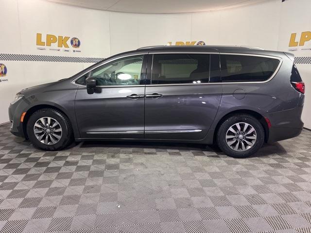 used 2019 Chrysler Pacifica car, priced at $14,800