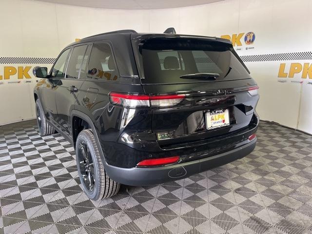 new 2025 Jeep Grand Cherokee car, priced at $41,696