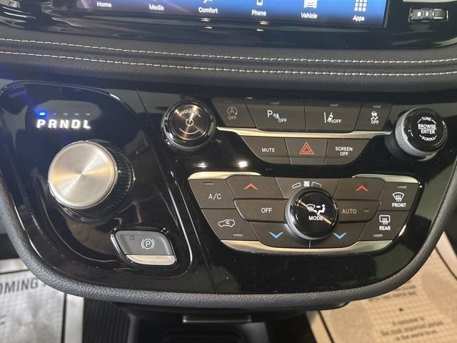 new 2025 Chrysler Pacifica car, priced at $42,000