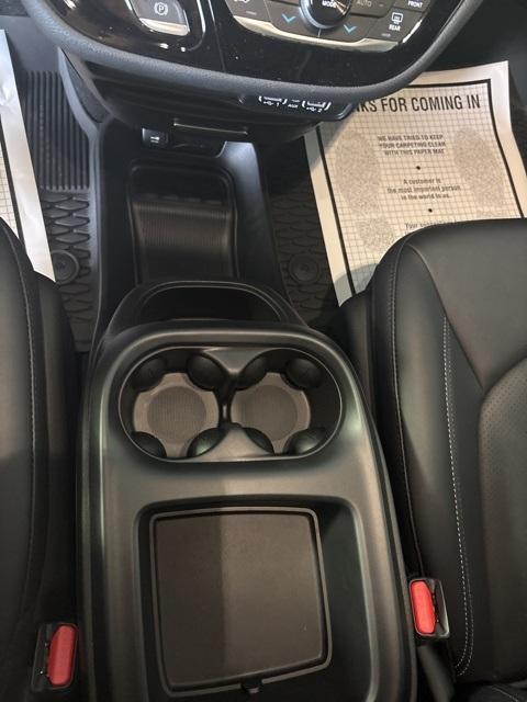 new 2025 Chrysler Pacifica car, priced at $42,000
