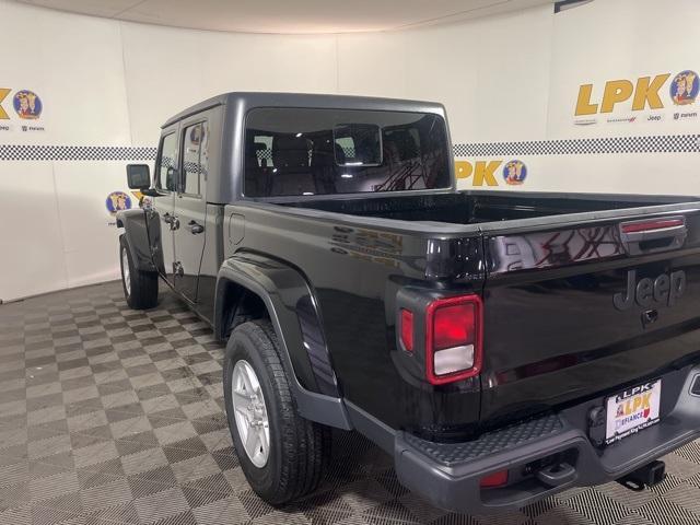 used 2021 Jeep Gladiator car, priced at $29,000