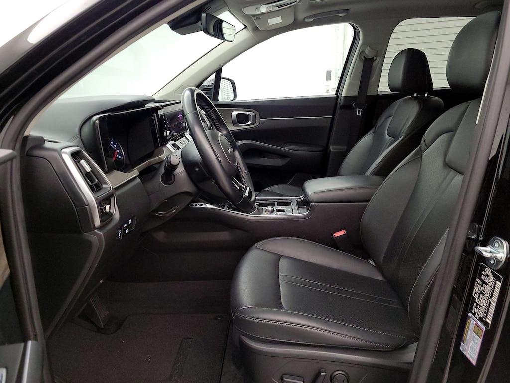 used 2023 Kia Sorento car, priced at $32,998