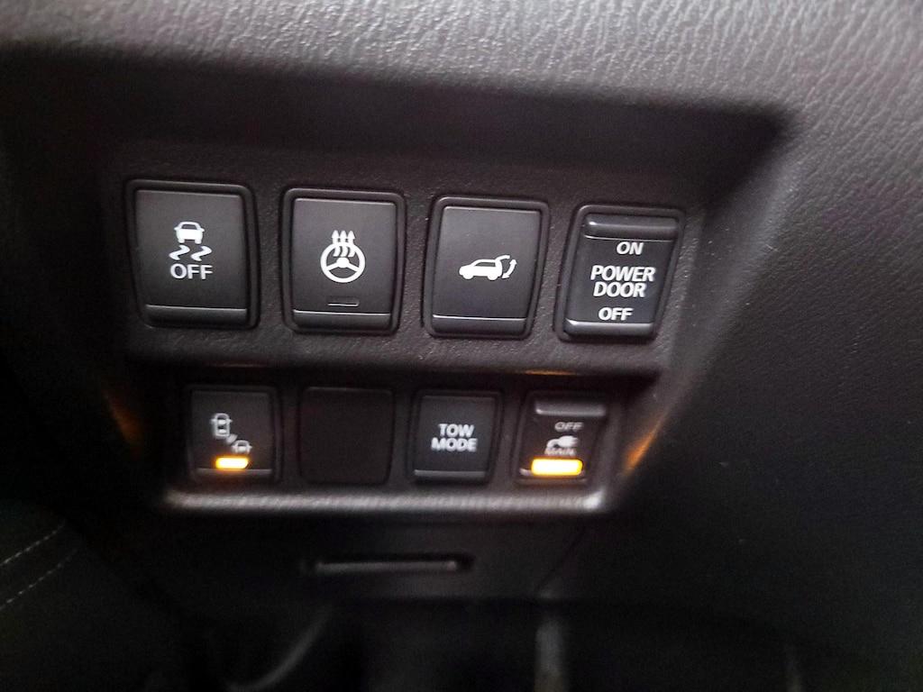 used 2016 Nissan Pathfinder car, priced at $14,998