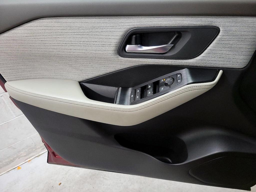 used 2023 Nissan Rogue car, priced at $20,998