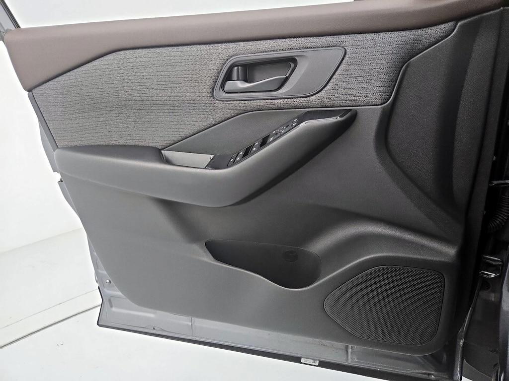 used 2023 Nissan Rogue car, priced at $23,998