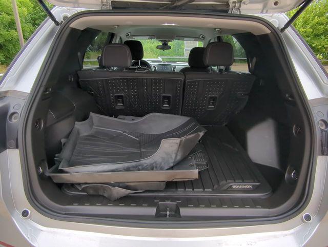 used 2022 Chevrolet Equinox car, priced at $19,495