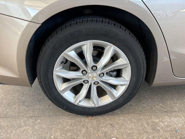 used 2023 Chevrolet Malibu car, priced at $17,995