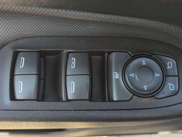 used 2022 Chevrolet Equinox car, priced at $24,095