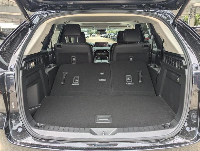 new 2024 Mazda CX-90 car, priced at $41,900