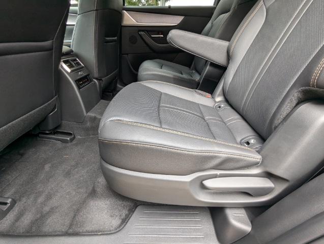 new 2024 Mazda CX-90 car, priced at $41,900