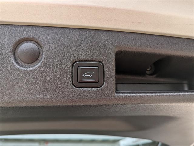 used 2020 Chevrolet Equinox car, priced at $17,495