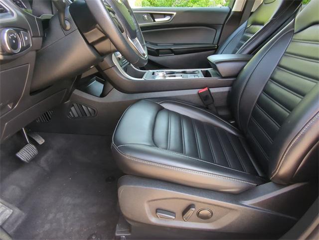 used 2024 Ford Edge car, priced at $22,995