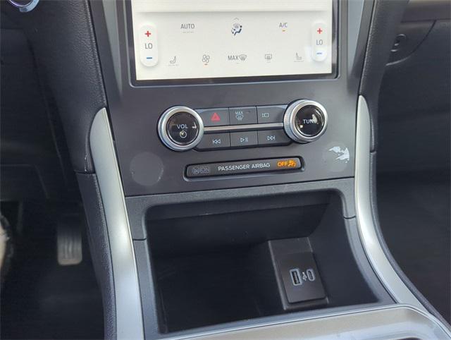 used 2024 Ford Edge car, priced at $22,995