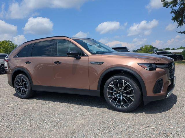 new 2025 Mazda CX-70 PHEV car, priced at $55,370