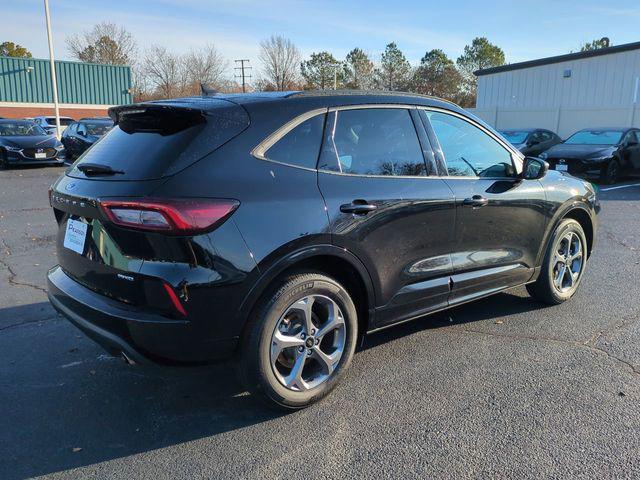 used 2023 Ford Escape car, priced at $25,699