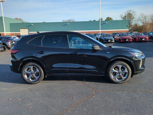 used 2023 Ford Escape car, priced at $25,699