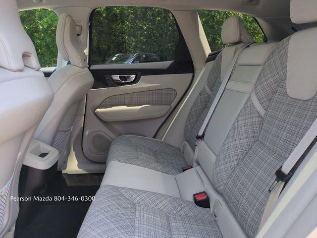 used 2022 Volvo XC60 car, priced at $33,297