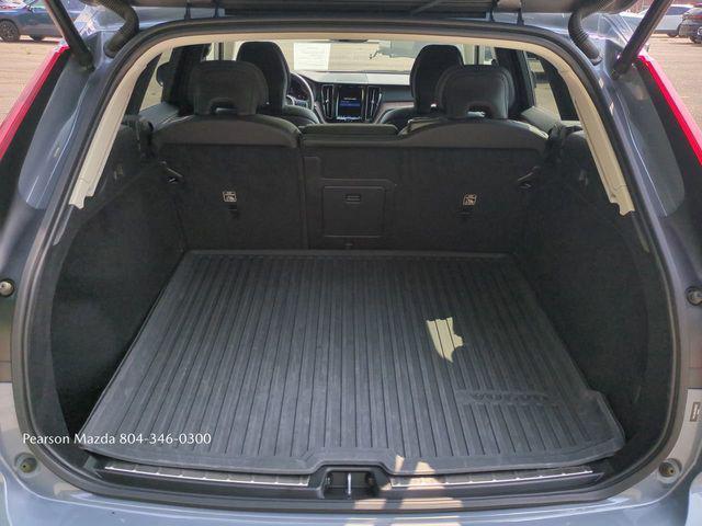 used 2022 Volvo XC60 car, priced at $32,490