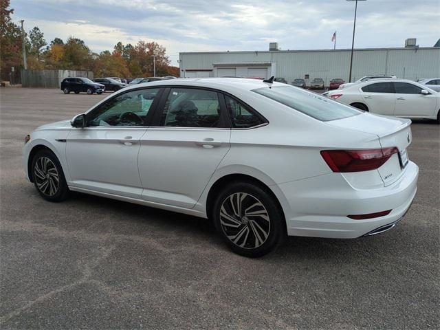 used 2020 Volkswagen Jetta car, priced at $20,000