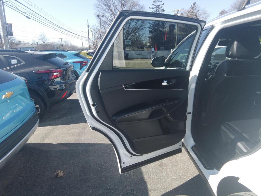 used 2016 Kia Sorento car, priced at $13,995